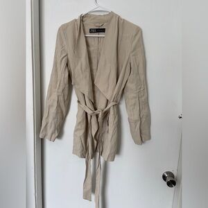 Zara Women's Tan Trench Coat